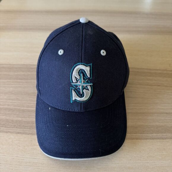 NEW Seattle Mariners Genuine Merchandise Strapback Hat Cap OSFA Navy - Picture 1 of 5